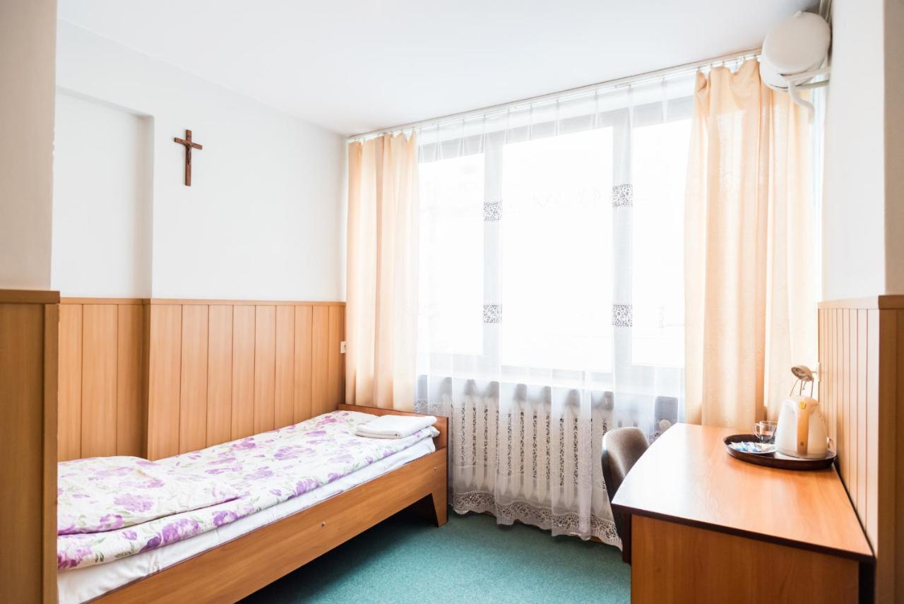 Dobre Miejsce Dom Rekolekcyjny 2* Warszawa